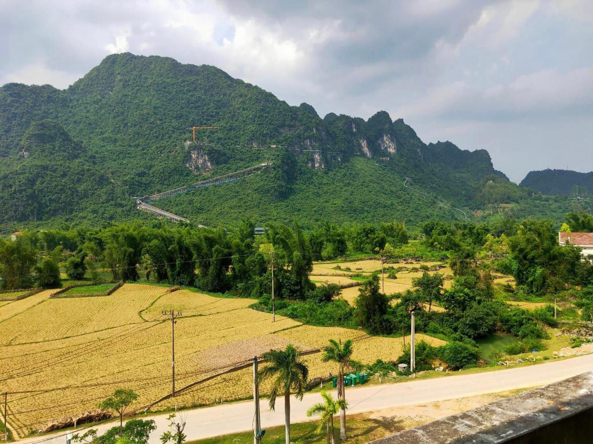 Khach San - Nha Hang So Oanh - Gan Thac Ban Gioc Cao Bang Exteriör bild